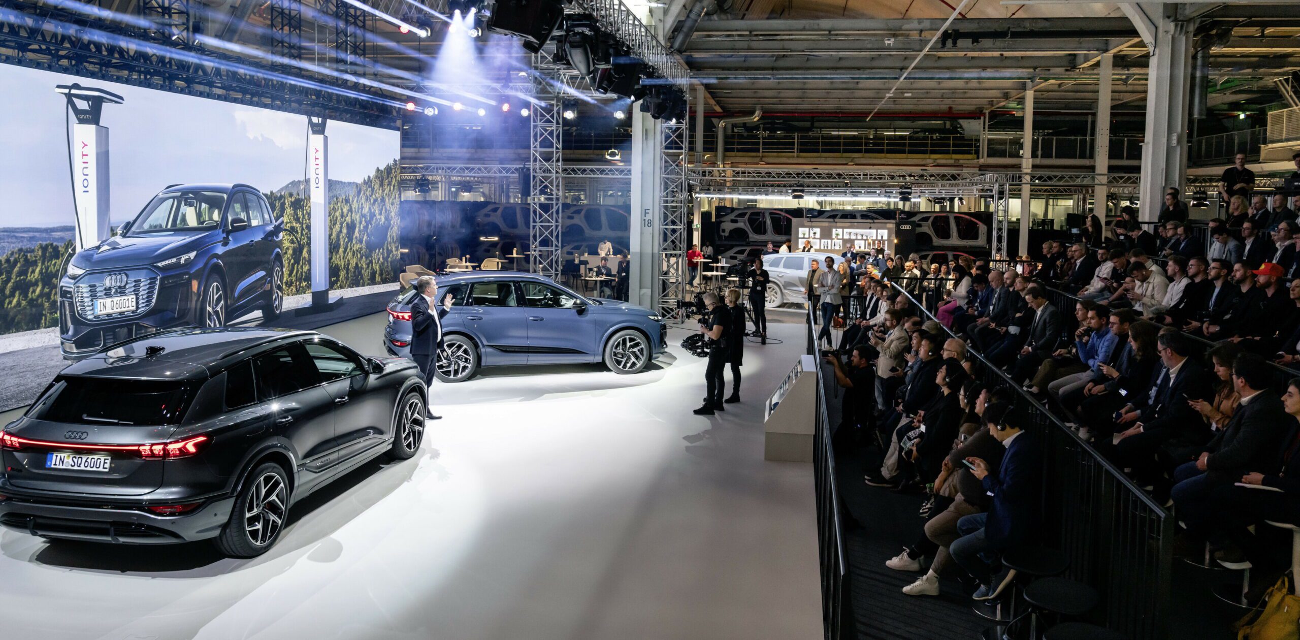 Мировая премьера Audi Q6 e-tron на новой платформе Premium Platform Electric (PPE)